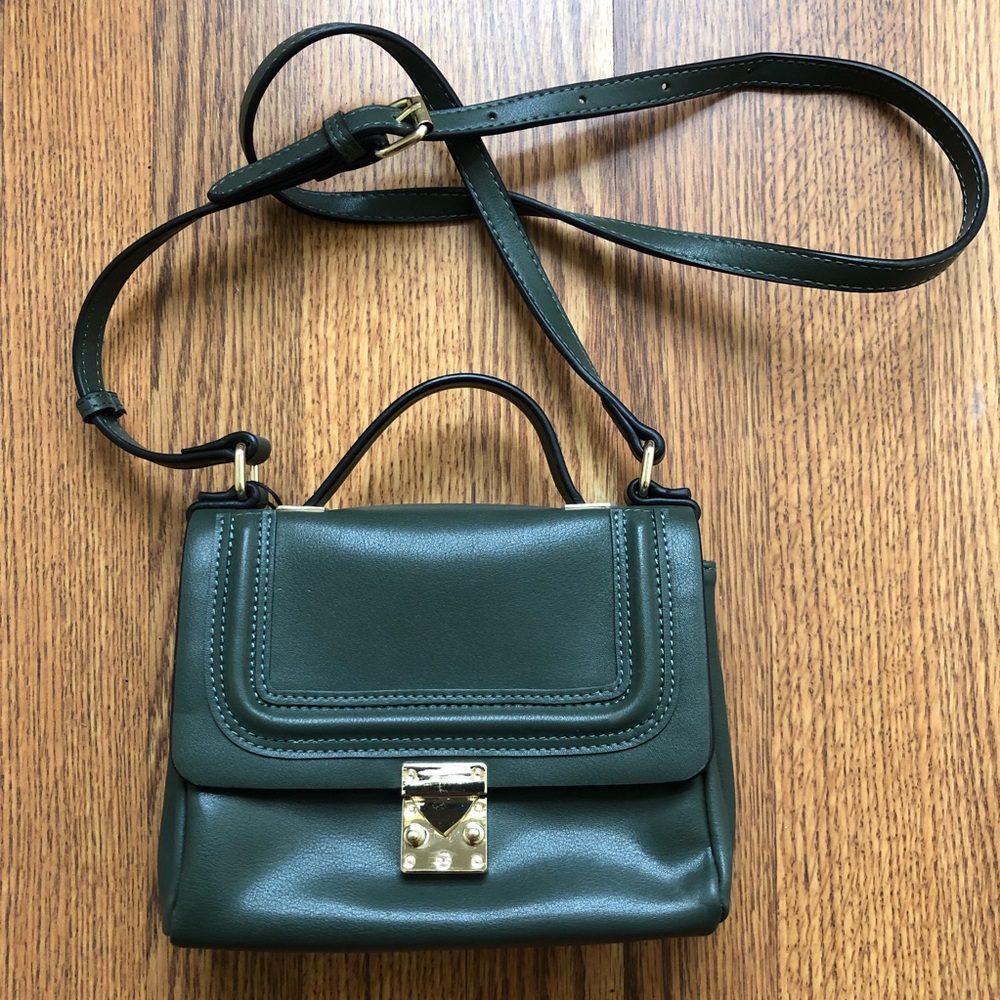 Mighty Charging Purse - Hunter Green